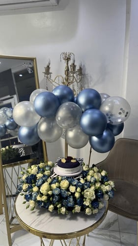 استاند اني وداني الأزرق