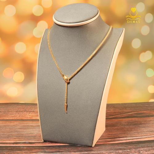 عقد ذهب تصميم ثعبان عيار 18