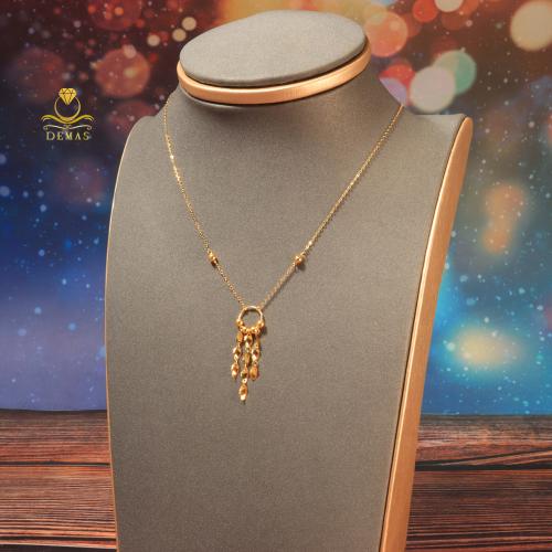 قلادة ذهب بتصميم مميز عيار 18