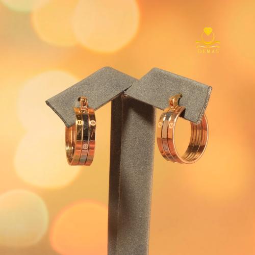 حلق ذهب تصميم كارتييه عيار 18