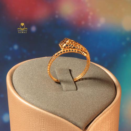 خاتم ذهب صافي تصميم مميز عيار 21