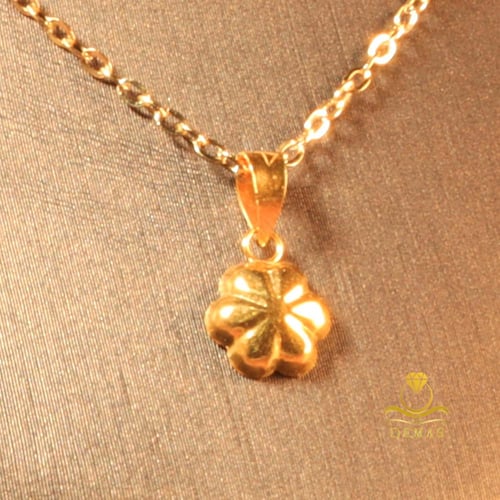 طقم ناعم وردة ذهب صافي عيار 18