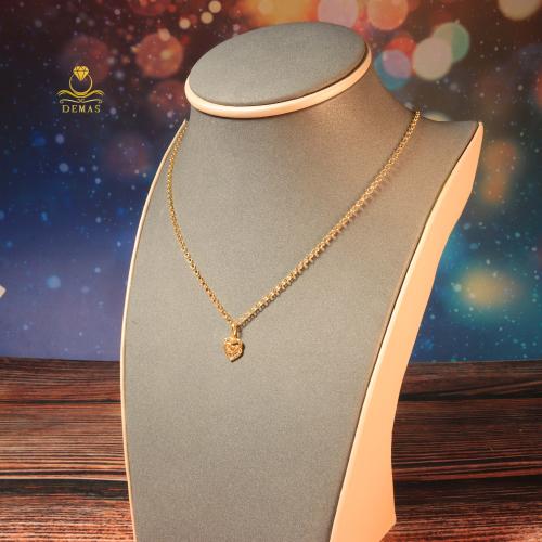 قلادة بتصميم قلبين زركون ذهب عيار 18