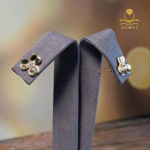 حلق وردة زركون عيار 18