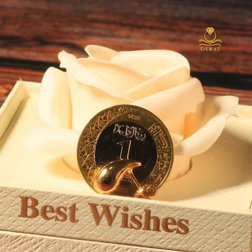 حلق ذهب بوتيغا عيار 18