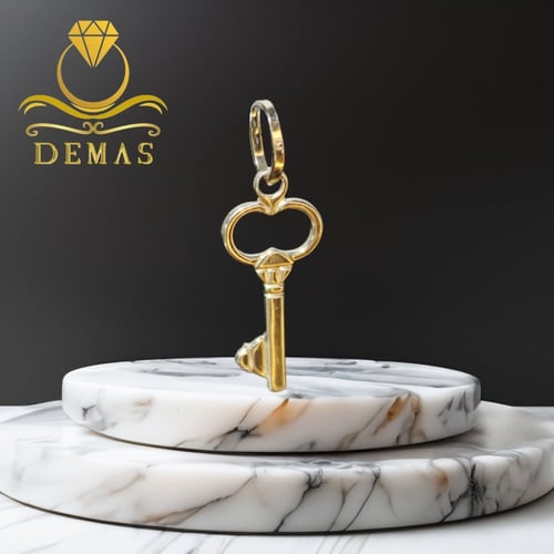 تعليقة مفتاح عيار 18 إيطالي