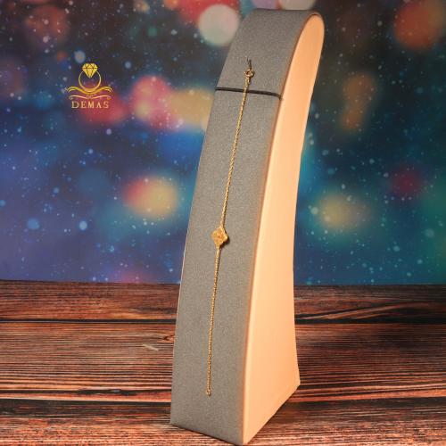 اسوارة VCA تصميم مميز ذهب صافي عيار 18