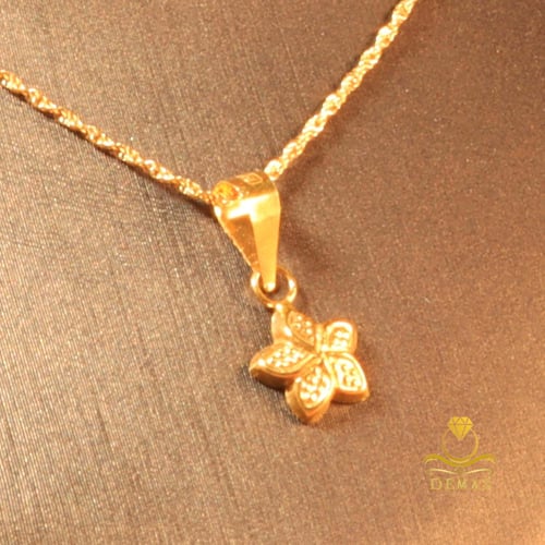 طقم ناعم بتصميم نجمة البحر ذهب صافي عيار 18