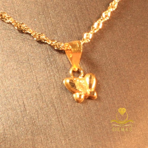 طقم ناعم بتصميم فراشة ذهب صافي عيار 18