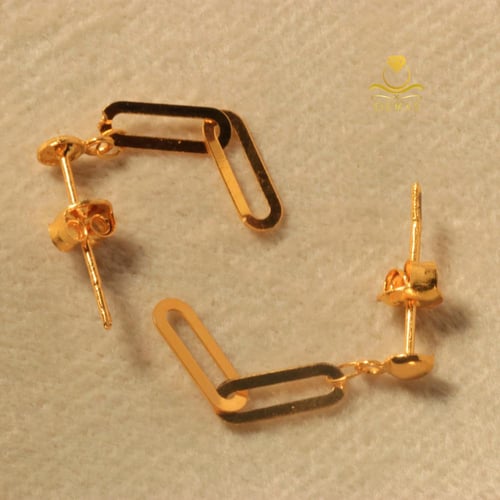 نصف طقم تصميم مميز ذهب عيار 18