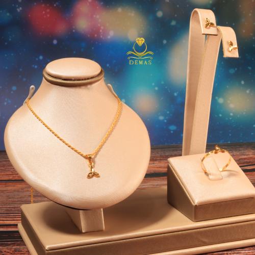 طقم ذهب عيار18