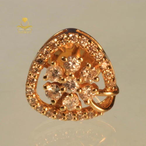 حلق ألماس أصلي ذهب عيار 18