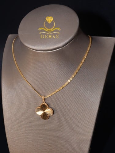 قلادة فانكليف عيار 21