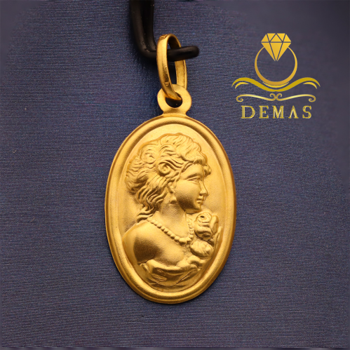 تعليقة الملكة عيار 21