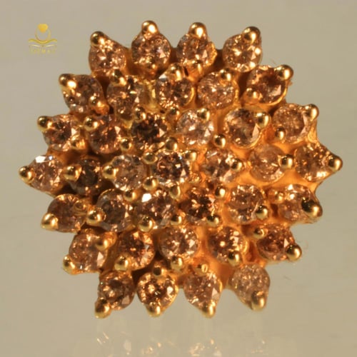 حلق ألماس أصلي تصميم مميز ذهب عيار 18