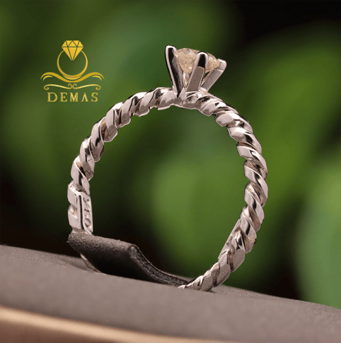 خاتم ألماس - ذهب أبيض 18