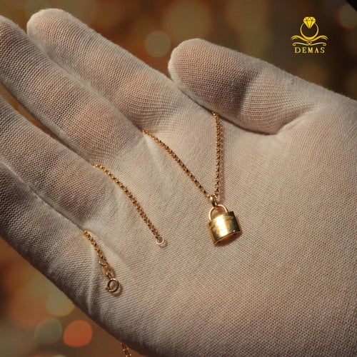 قلادة ذهب قفل تصميم تيفاني عيار 18