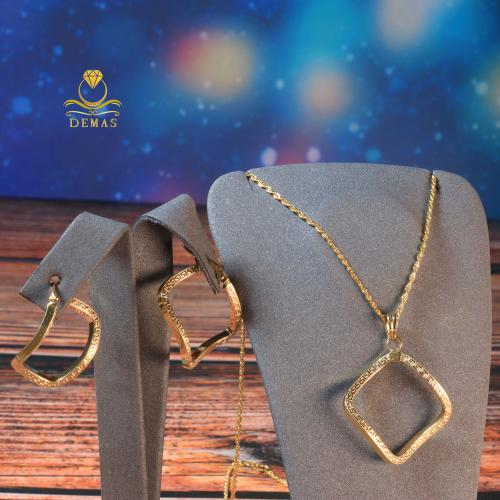 نصف طقم فرزاتشي تويستد ذهب عيار 18