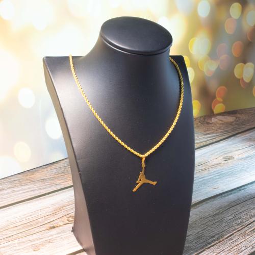 قلادة جوردان ذهب عيار 18