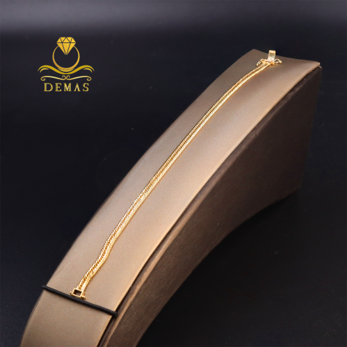 اسوارة تصميم ياباني عيار 18