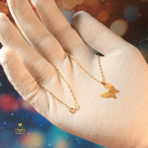 قلادة فراشة ذهب صافي عيار 18