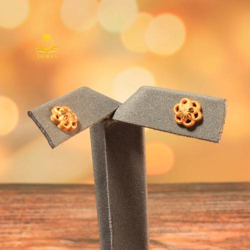 حلق ذهب صغير تصميم وردة عيار 21