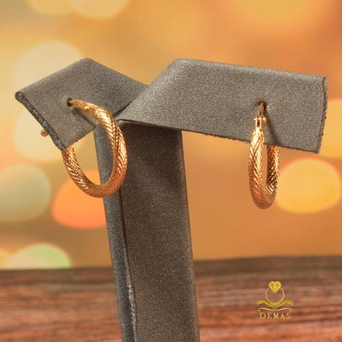 حلق ذهب تصميم ناعم عيار 18