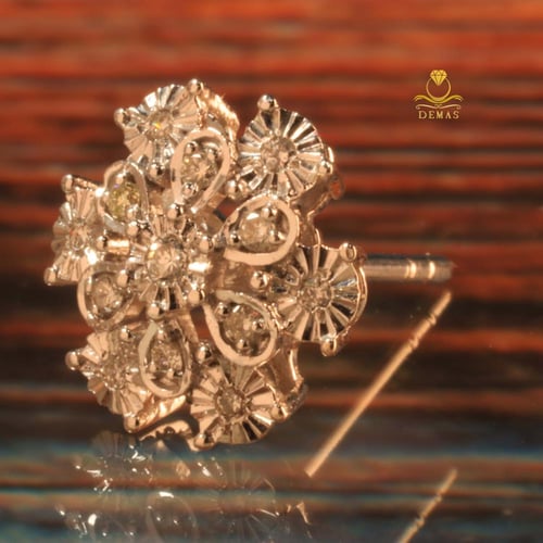 حلق ألماس أصلي ذهب ابيض عيار 18