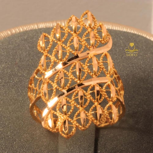 خاتم ذهب صافي تصميم مميز عيار 21