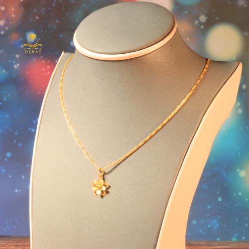 سلسال فلات مع تعليقة وردة ذهب صافي عيار 21