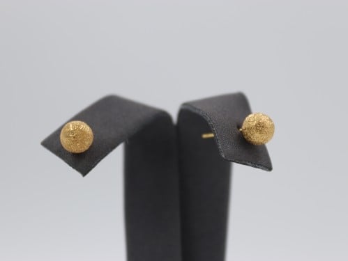 حلق كروي عيار 18