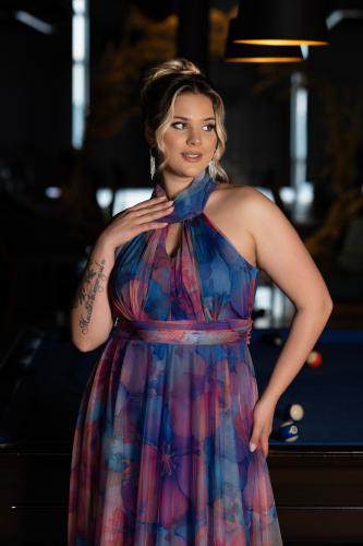 فستان طويل مشجر بلا أكمام