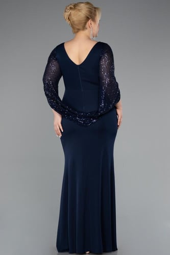 فستان سهرة أنيق بأكمام منسدلة