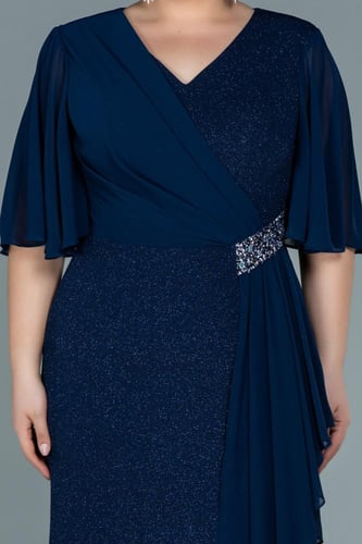 فستان ناعم بأكمام قصيرة