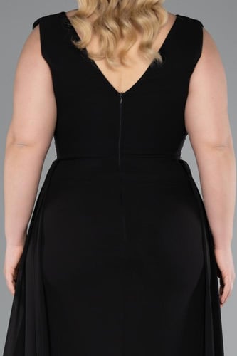 فستان سهرة بتطريز خصر جميل