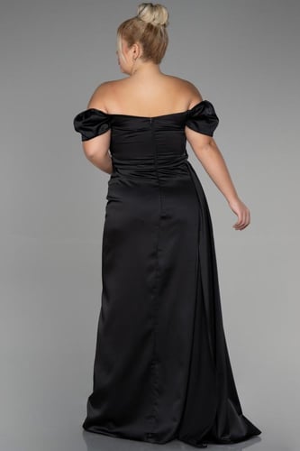 فستان سهرة من الساتان اللامع