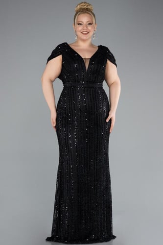 فستان سهرة دانتيل مطرز بالخرز