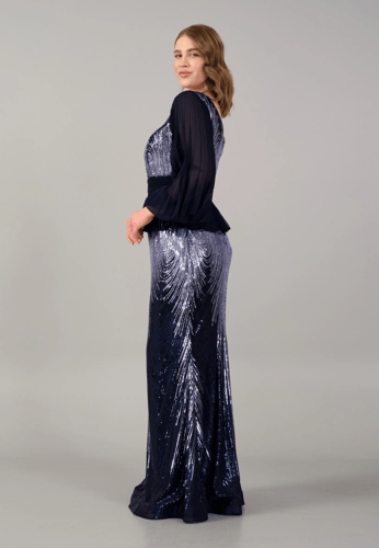 فستان سهرة طويل بالترتر