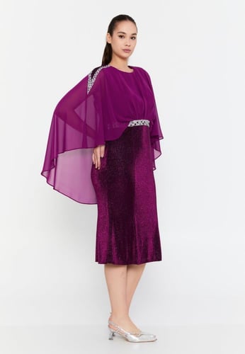 فستان سهرة ميدي بأكمام قصيرة