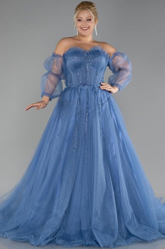 فستان حفلة جميل بظهر مكشوف