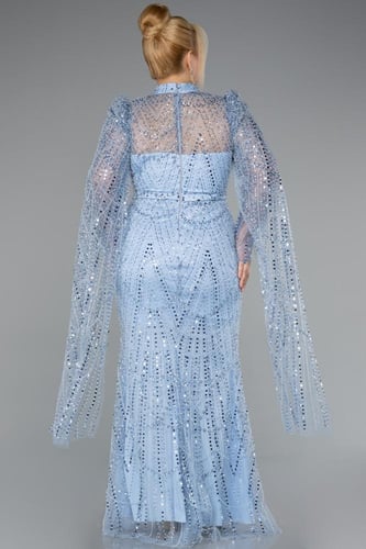 فستان سهرة فخم مطرز بالخرز