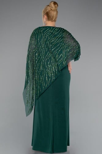 فستان سهرة ساتر بتطريز راقي