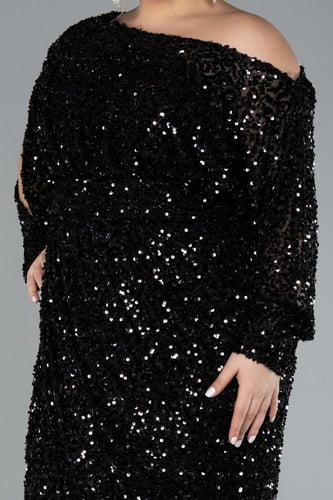 فستان سهرة أنيق بتصميم مريح