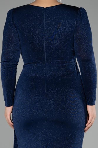 فستان ناعم بقصة ساق وأكمام طويلة