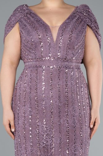 فستان سهرة دانتيل مطرز بالخرز