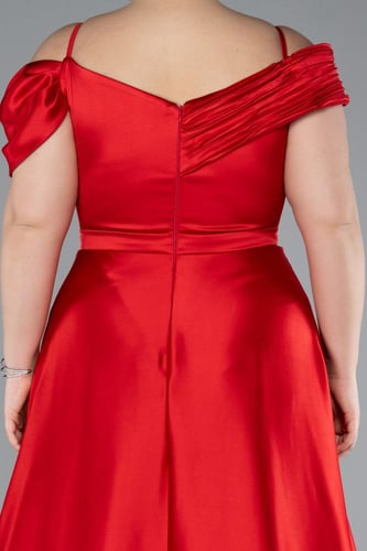 فستان سهرة ساتان أنيق