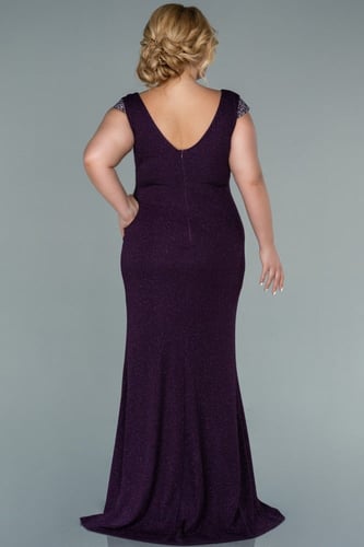 فستان سهرة طويل بأكمام قصيرة