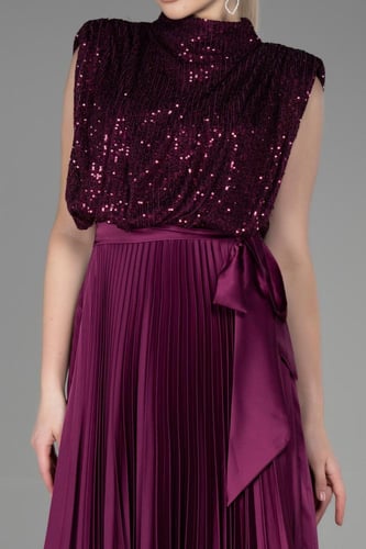 فستان سهرة ساتان مزين بالترتر