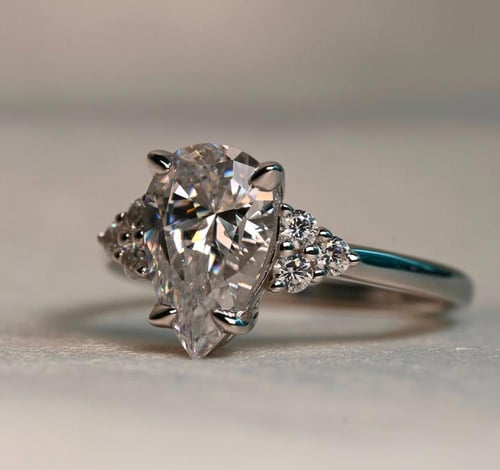 PEAR CUT RING