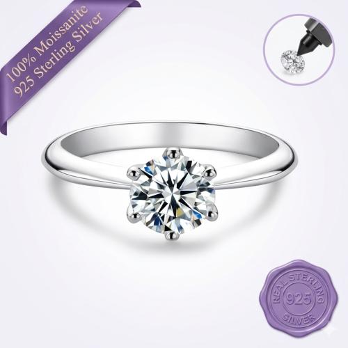 Silver solitaire ring